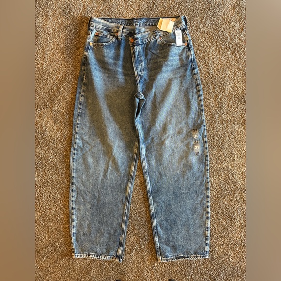 GAP Denim - GAP Women's Relaxed Jeans in Denim Blue